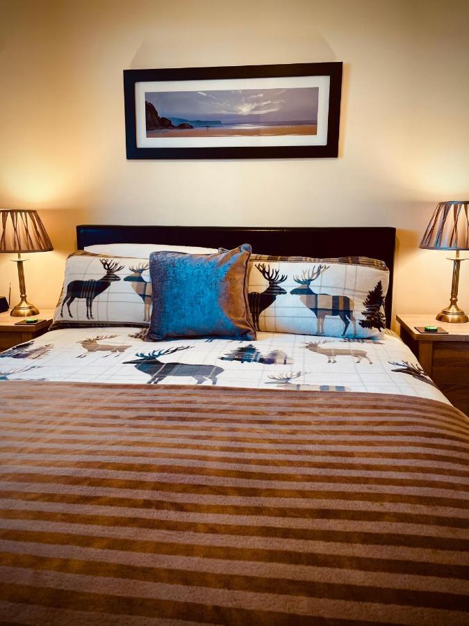 Grey Stag Apartment Неърн Екстериор снимка