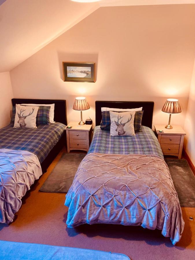 Grey Stag Apartment Неърн Екстериор снимка